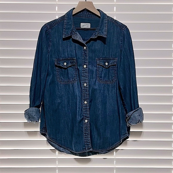 Universal Thread Women’s Long Sleeve Denim Button Down, Size-L - Picture 1 of 6